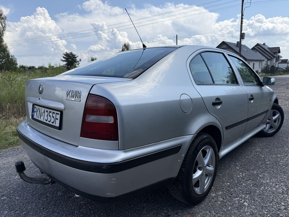 Skoda Octavia 1.8 Benzyna*Niski Przebieg*Klimatyzacja*Zdrowy*BDB STAN*