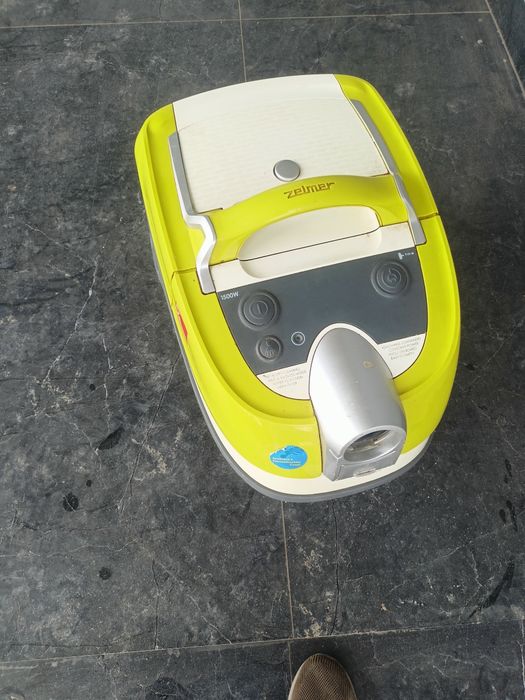 Продам пилисоос zelmer