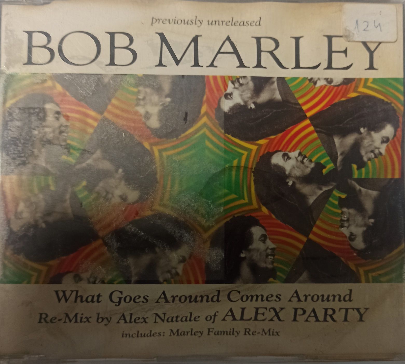 4 CDs originais.