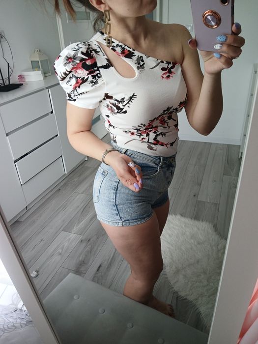 Biała bluzka top Shein S M bufiasty rękaw