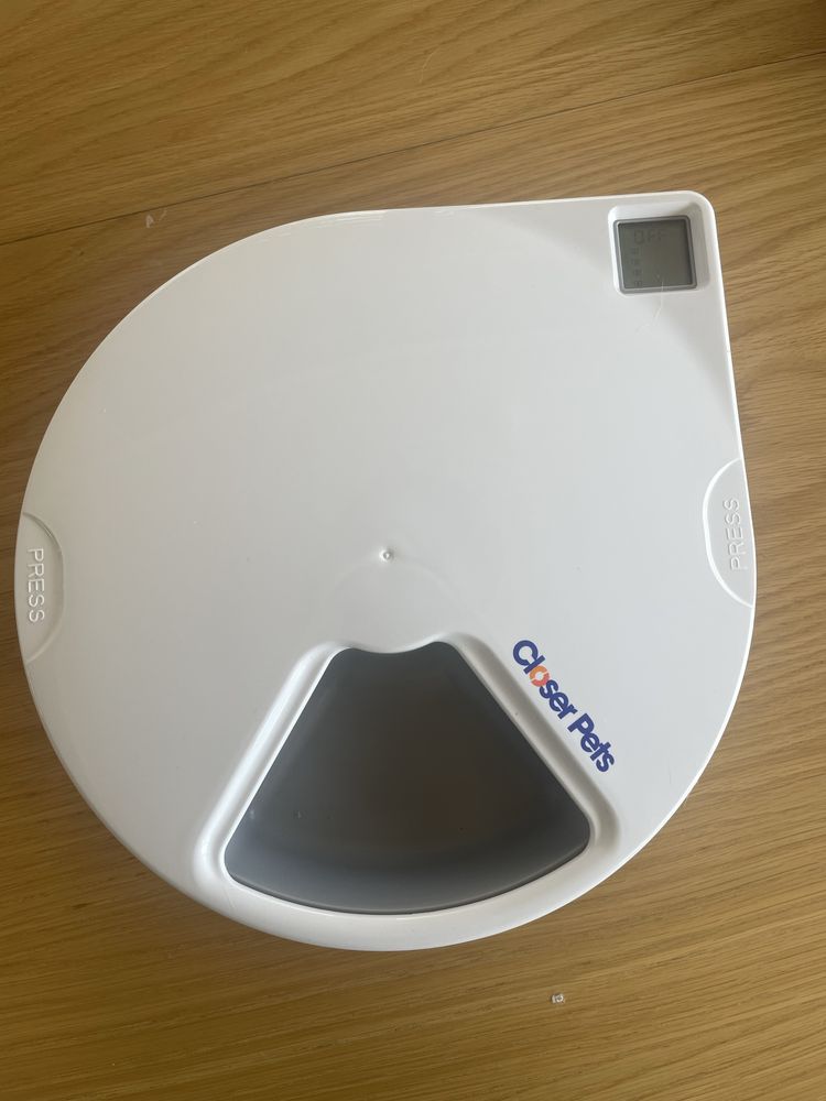 Miska automatyczna Closer Pets