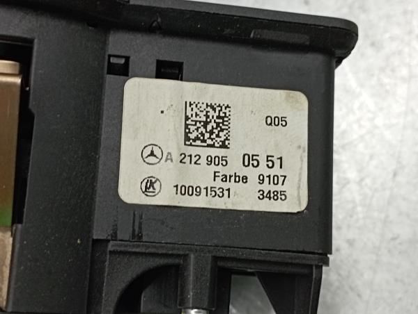 Botão / interruptor de luzes MERCEDES-BENZ Classe B (W246, W242)