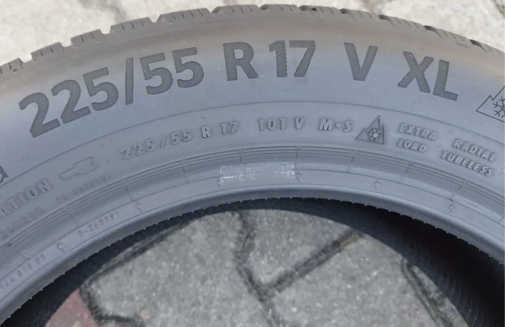 Шини зима 225/55 R17 Continental комплект коліс