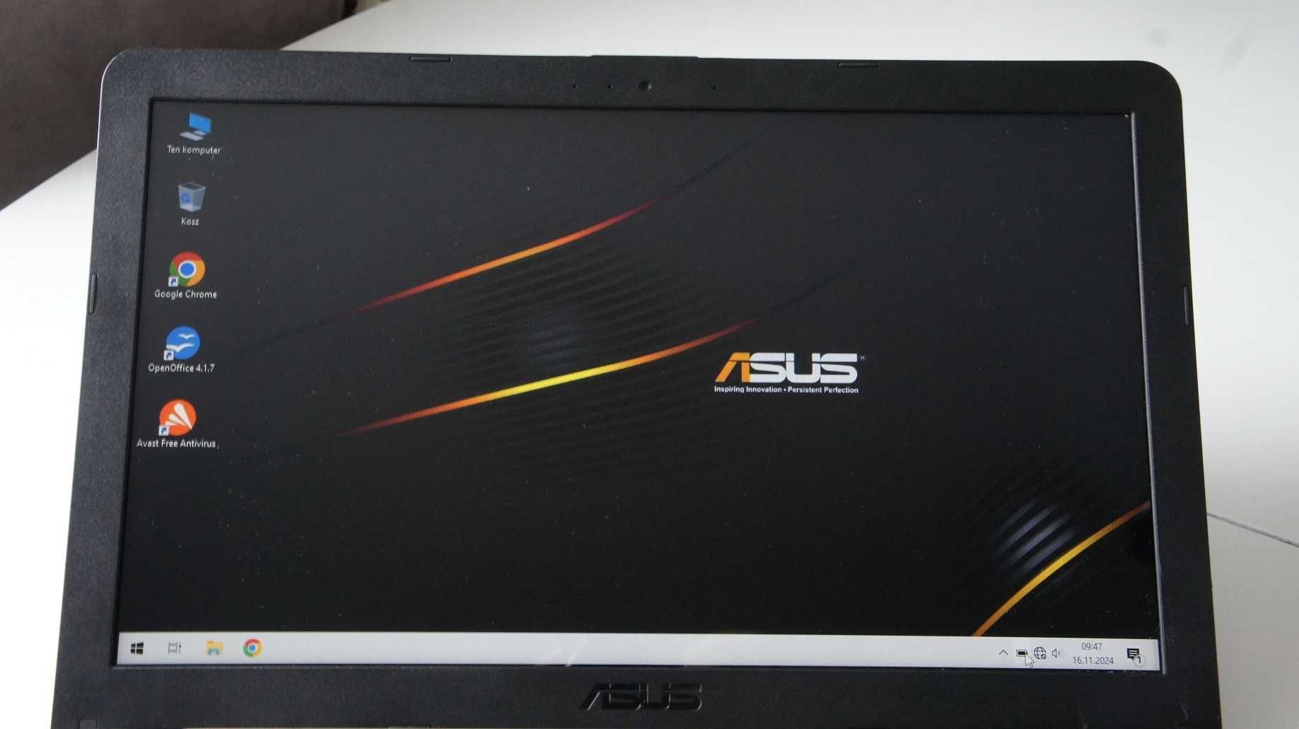 Laptop ASUS F540S - Intel, SSD