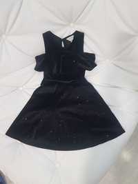 Новое красивые чёрное платье на девочку 6лет