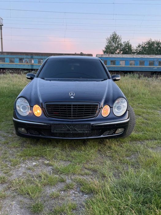Продам Мерседес w211 2.7diesel