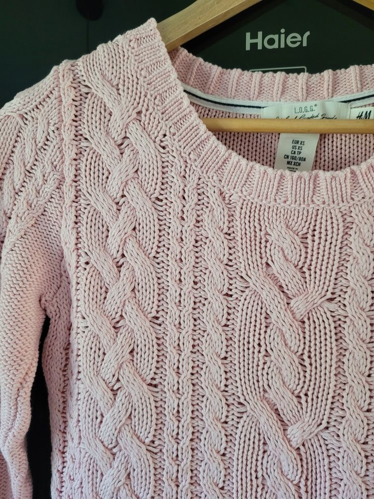 Sweter warkoczowy splot h&m XS 34 jasny róż nowy bez metki