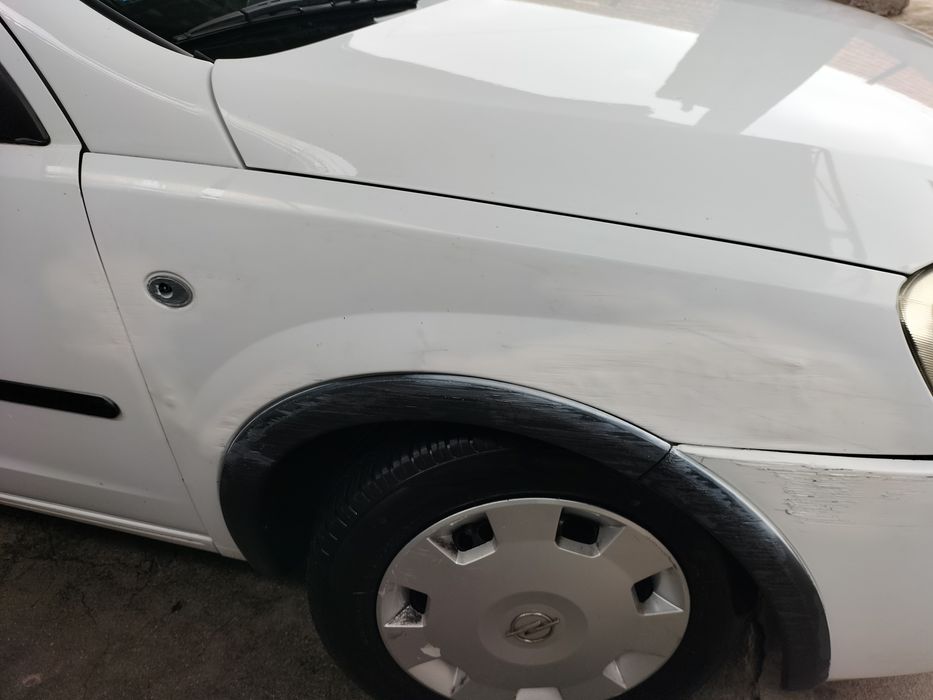 Opel corsa c 1300 comercial
