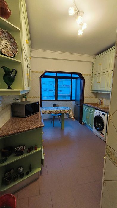 Arrendar quarto na rua Nina Marques Pereira (Benfica Lisboa)