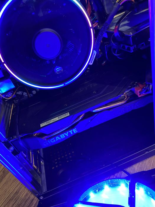 Продам компʼютер