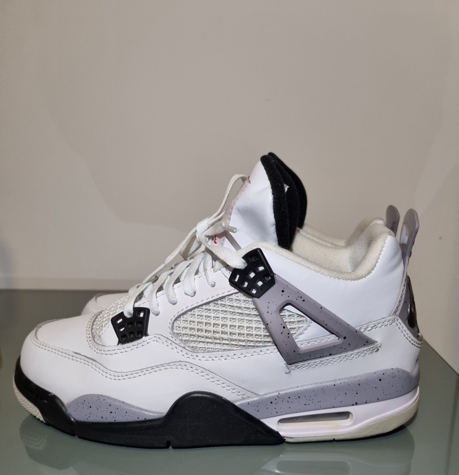 Air Jordan 4 "white cement"