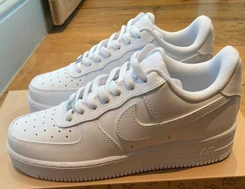 Nike Air Force 1 Low '07 White 36/230mm