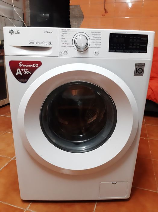 Máquina de lavar roupa LG 9kg 300€