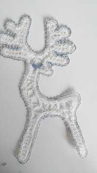 Renifer koronkowy handmade rękodzieło haft sztuka szydełko