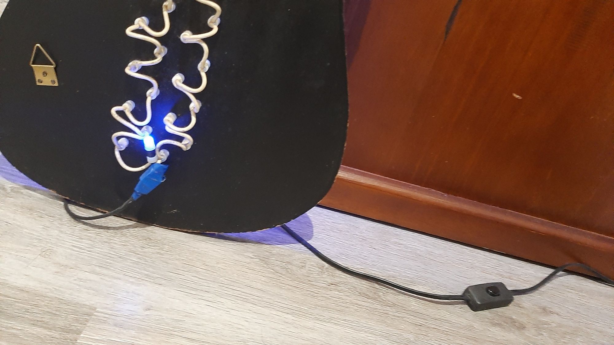 Guitarra decorativa com luz