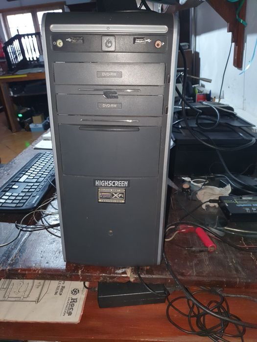 PC Desktop torre HIGHSCREEN