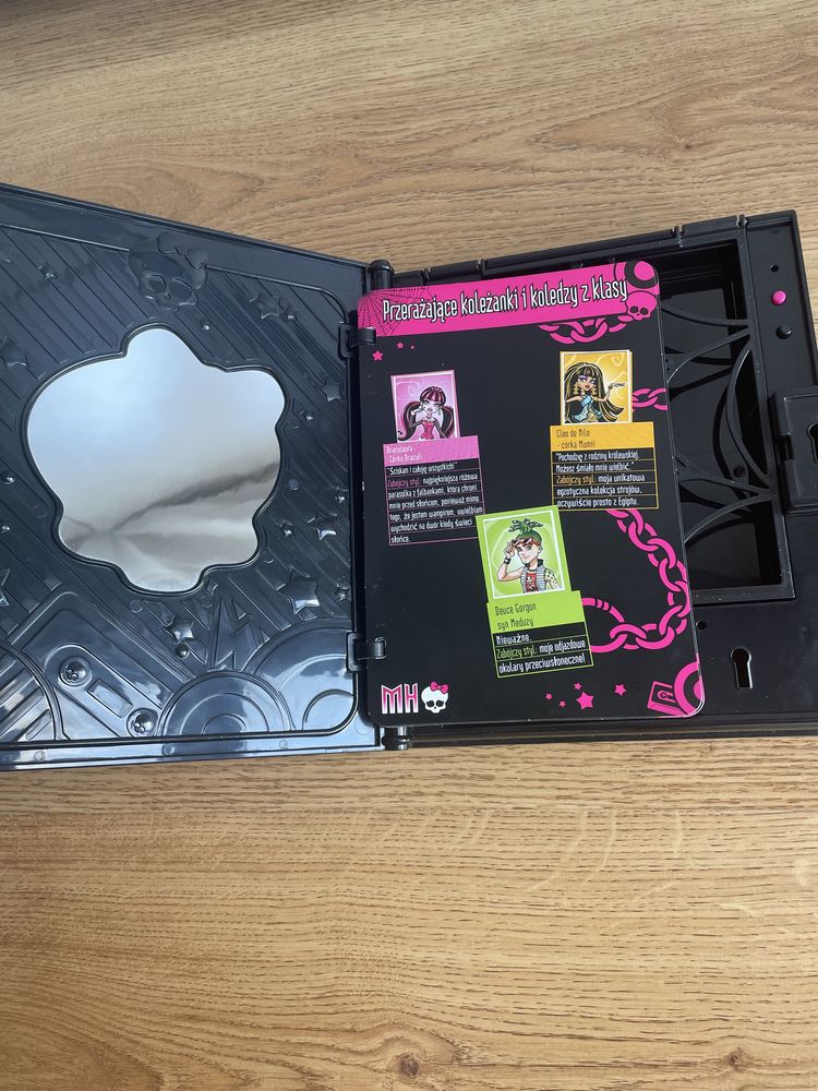 Pamiętnik Monster High na kluczyk i baterie