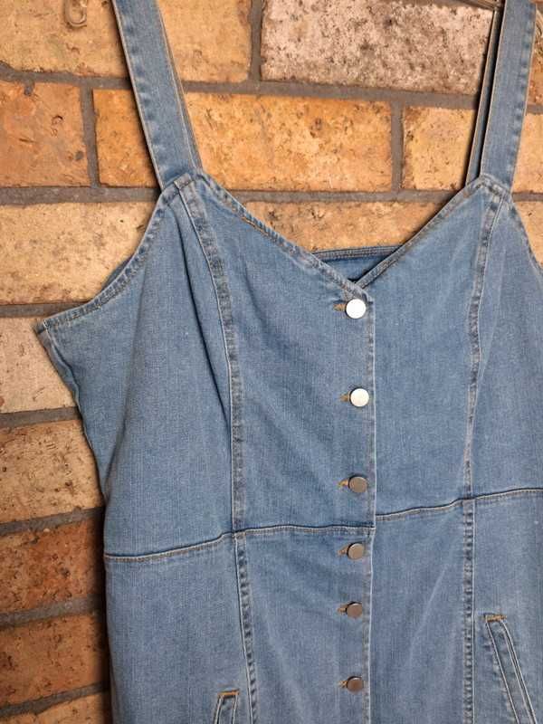 Krótka niebieska sukienka jeansowa na ramiączkach obcisła 46 18 XXXL