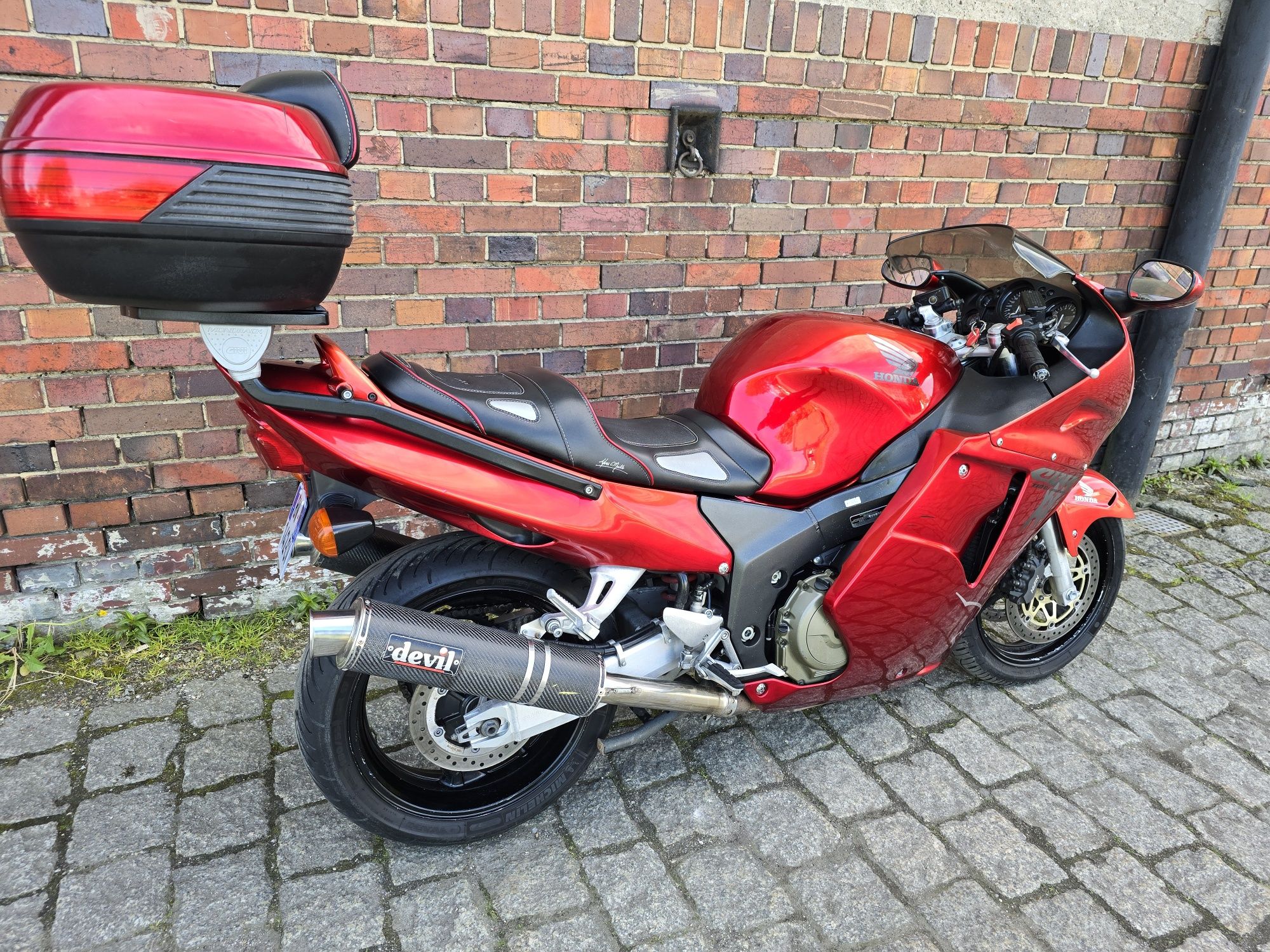 Honda CBR 1100 XX .1999r. Wtrysk // kufer