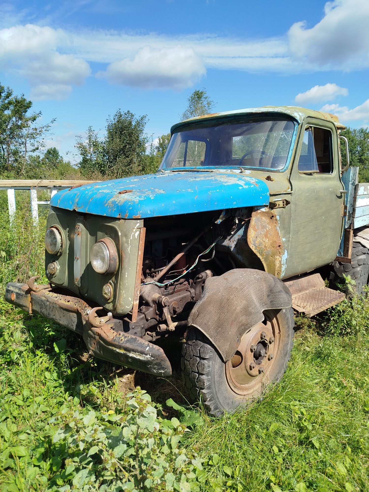 Продам трактор мотор т40