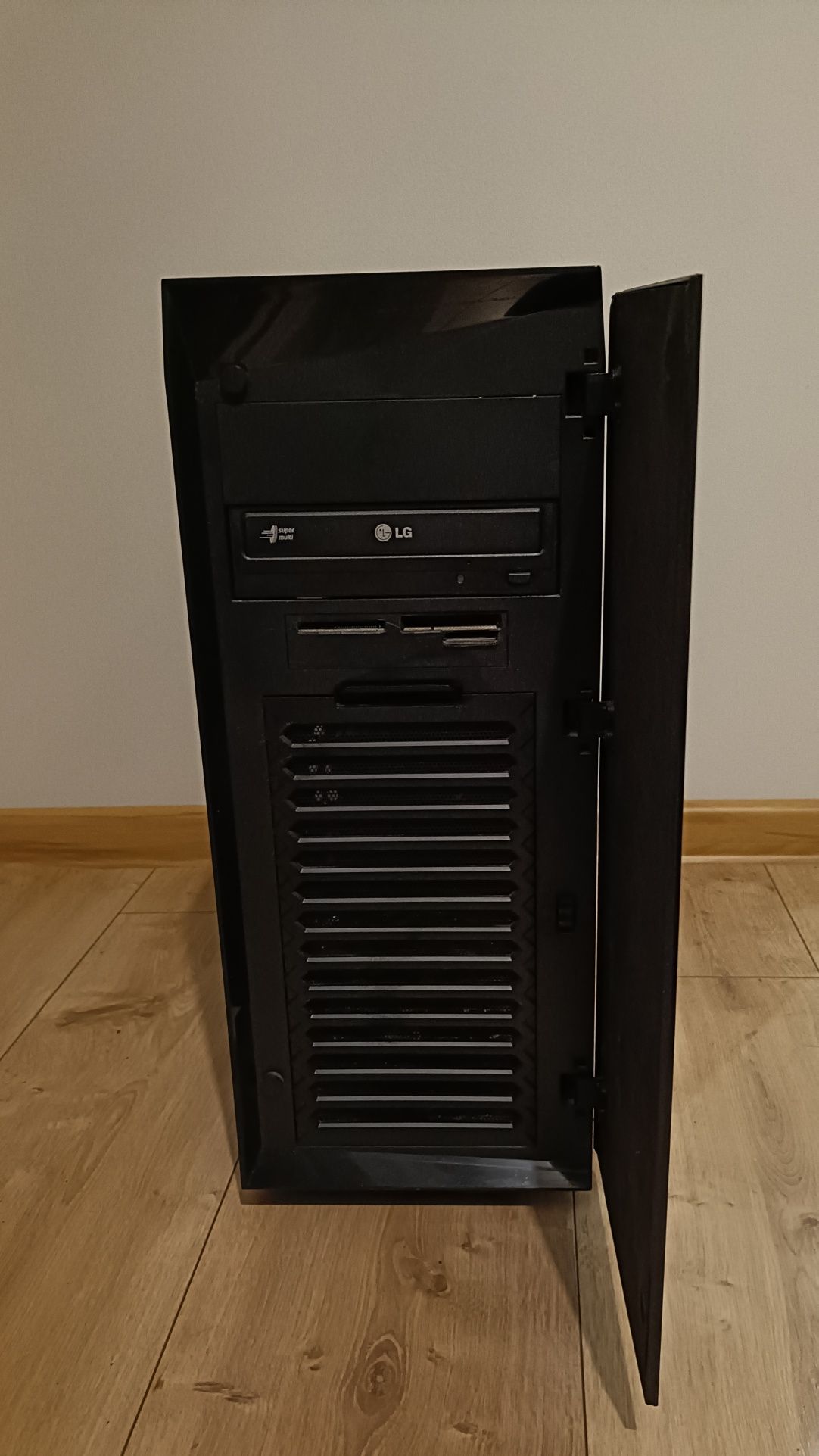 Zestaw Komputer Stacjonarny z Monitorem I5 / GTX1060 6GB / 8GB RAM / S