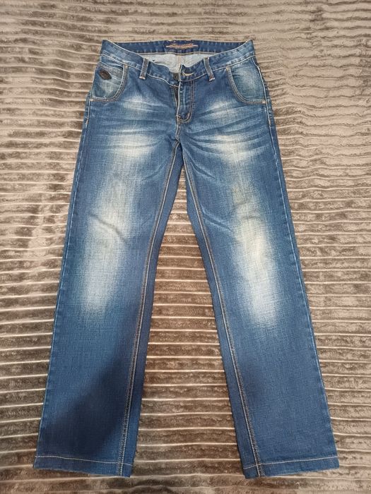 Продам джинси .в ідеальному стані.Розмір 31.Ціна 300 гр.