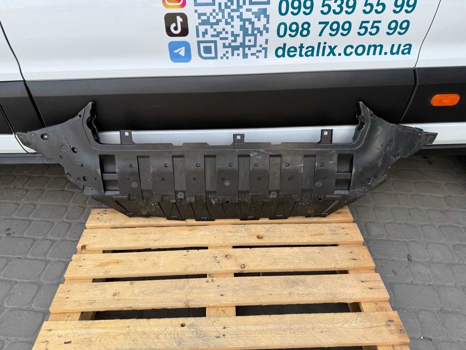 Захист двигуна Volvo XC60 2 II в наявності 32296392