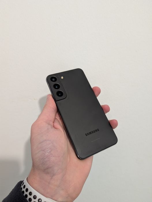 Samsung s22 Black 8/256gb Neverlock