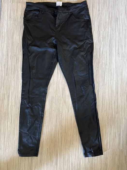Spodnie a’la Latex rozmiar 42