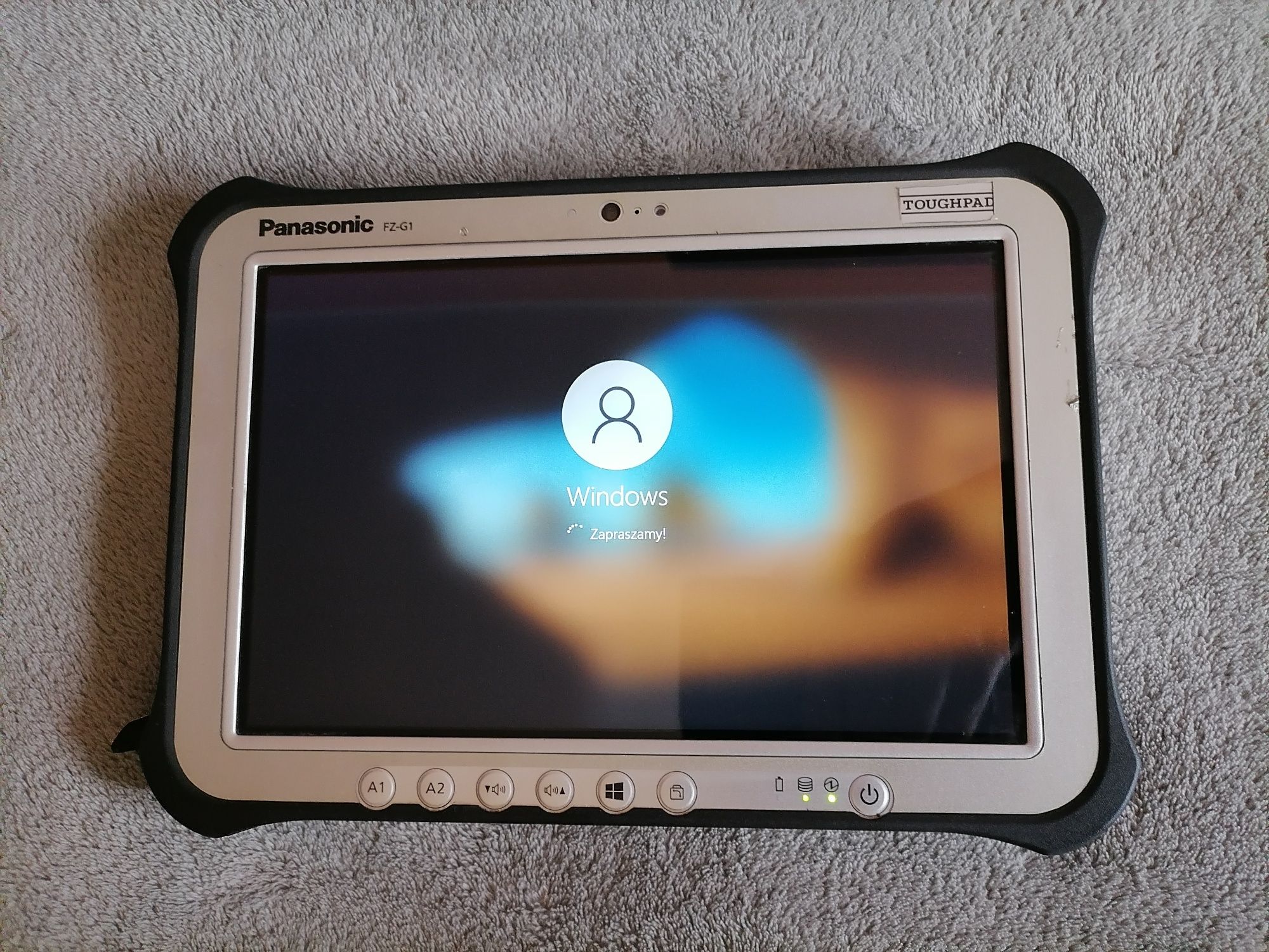 Pancerny Tablet Panasonic Fz G1 windows 10 i5 4GB 128GB SSD wifi Bt