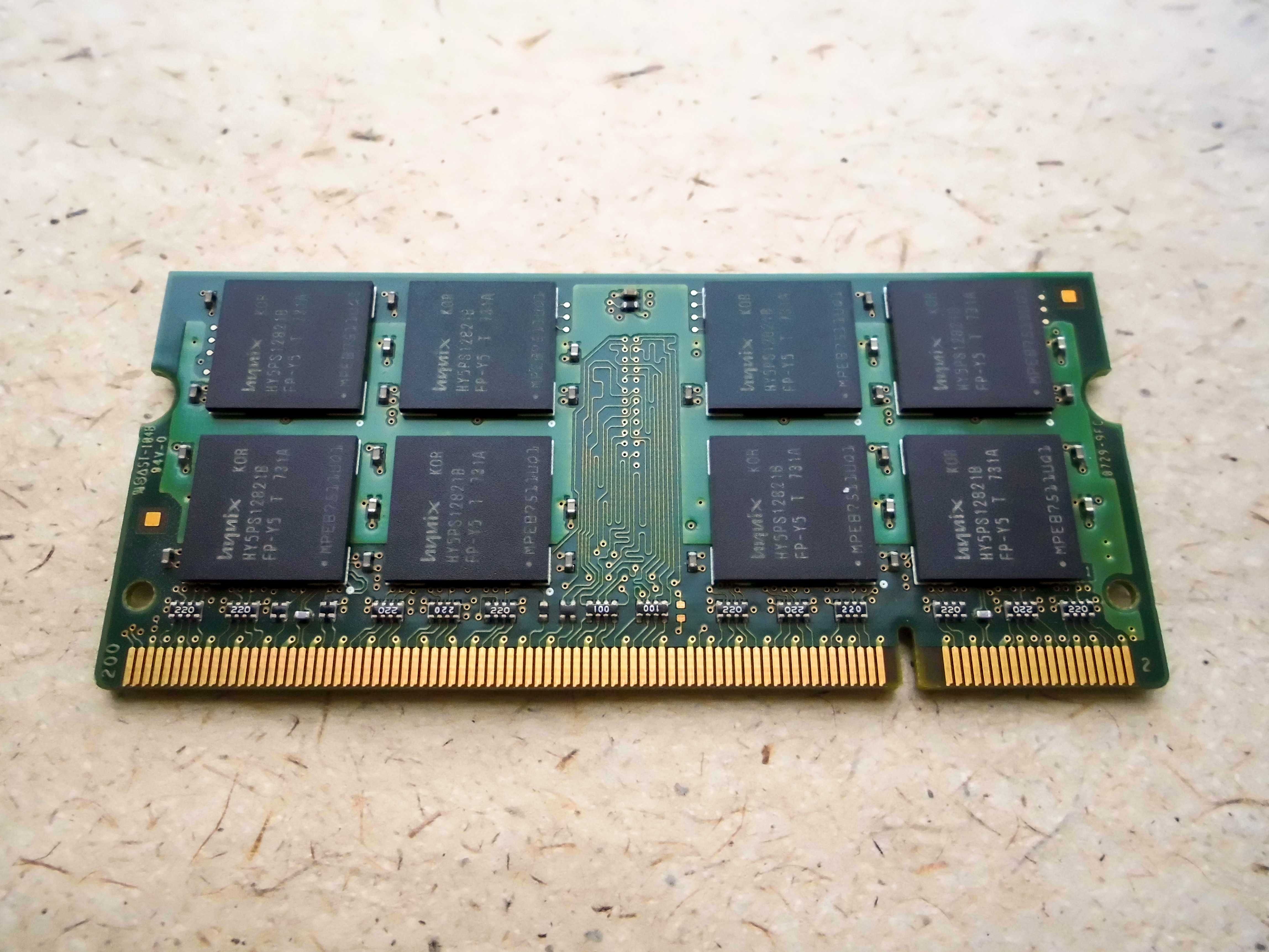 Оперативная память для ноутбука Hynix 1GB 2Rx16 PC2 5300S-555-12