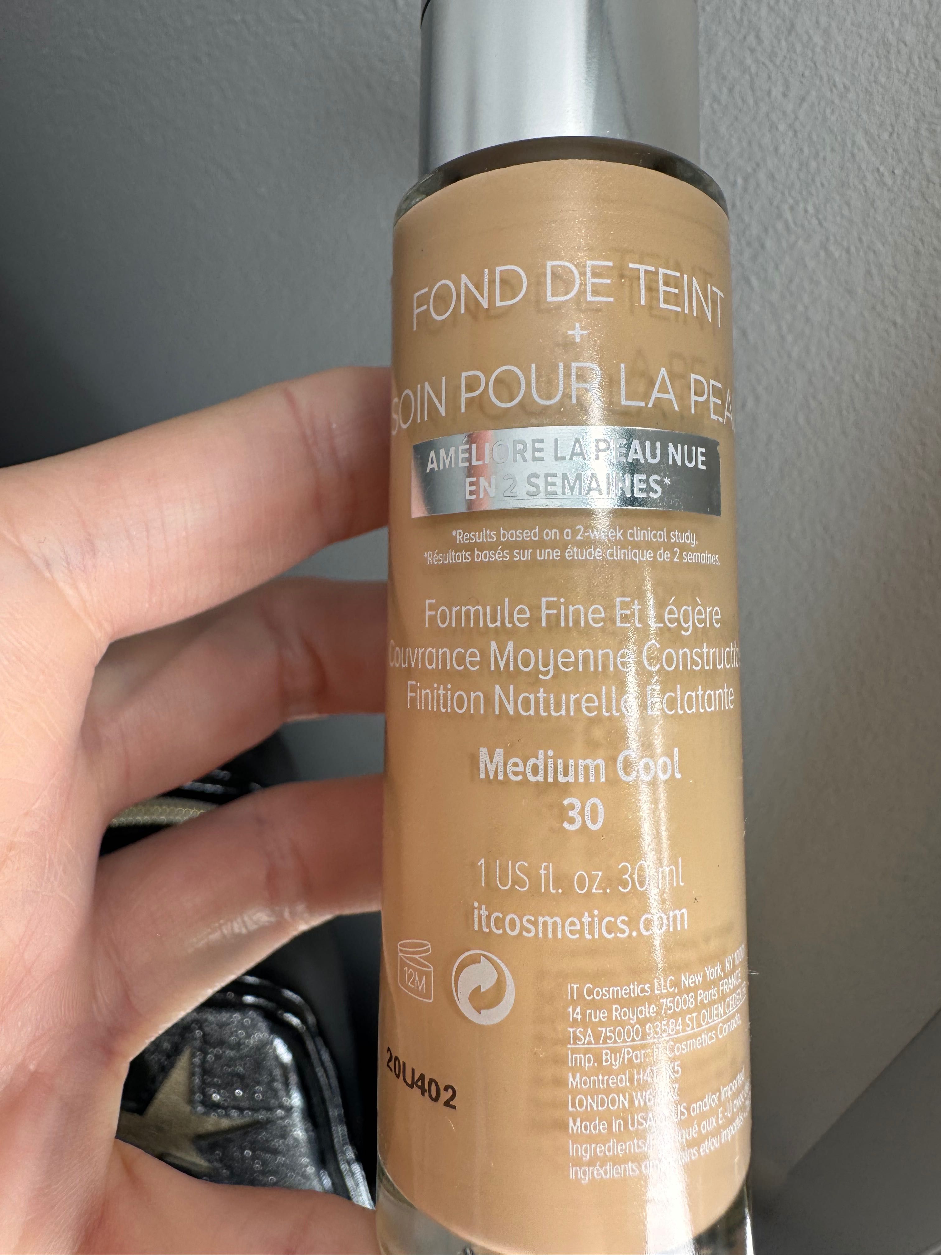 It Cosmetics Medium Cool 30 podkład z Douglas