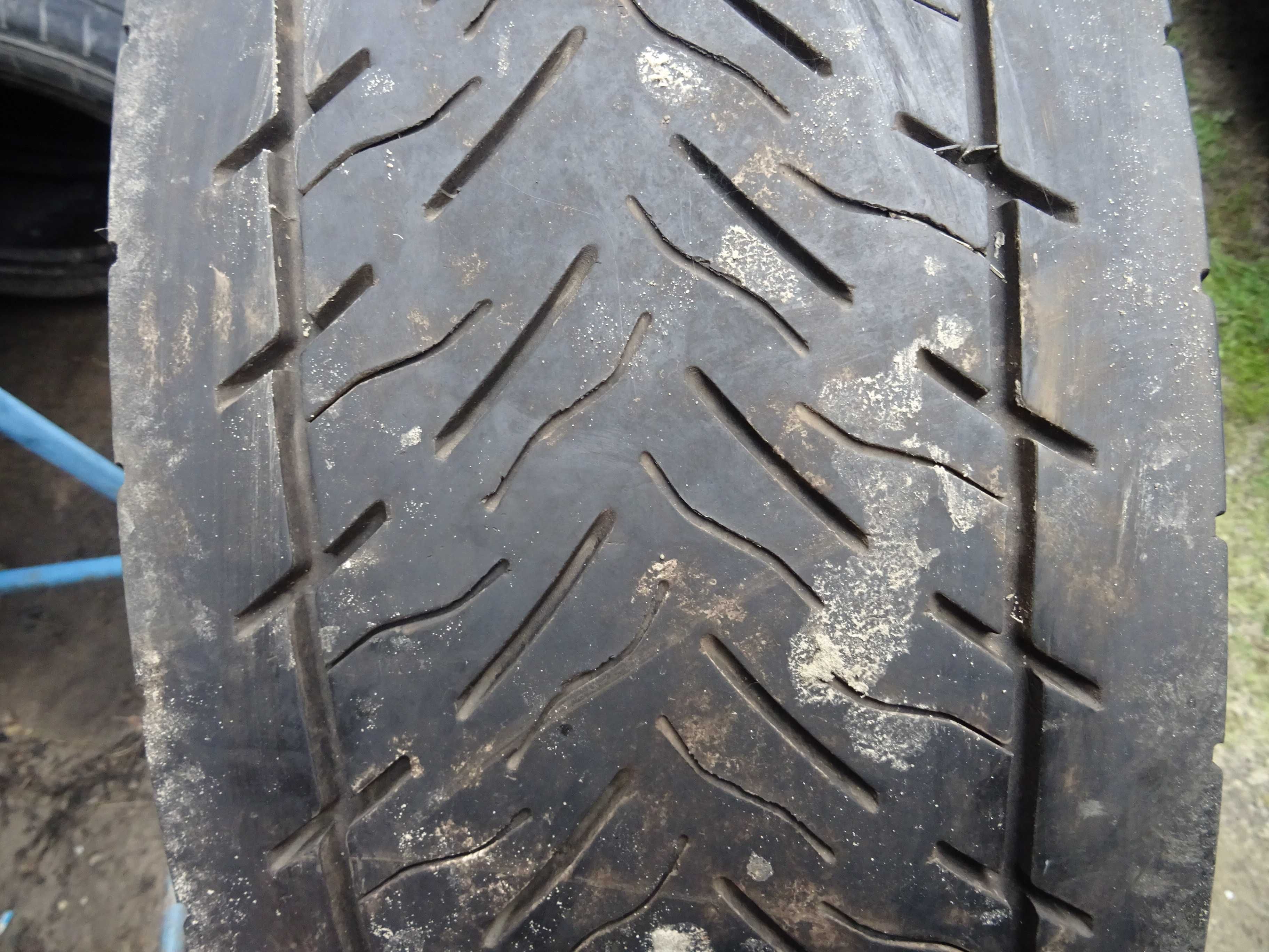 Opona 315/70R22.5 Goodyear Kmax D