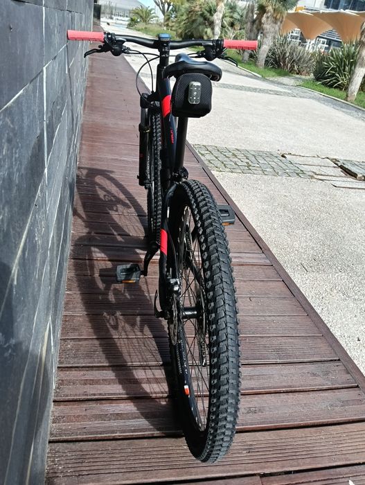 Trek roda 27.5. em óptimas condições como dá para ver nas fotos.