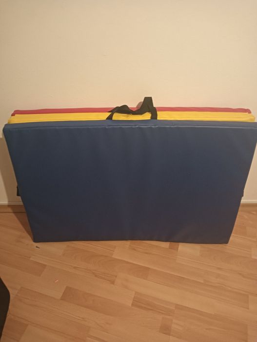 Materac gimnastyczny