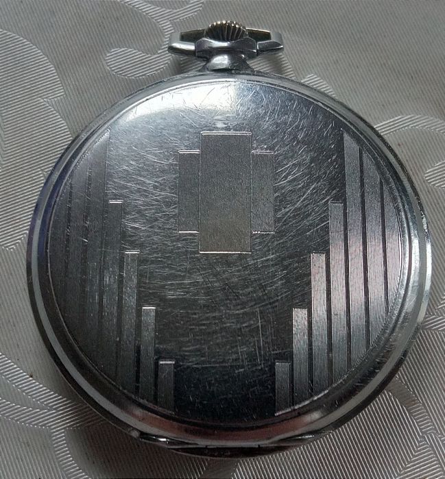 Zegarek Cyma Prima 16 kamieni.