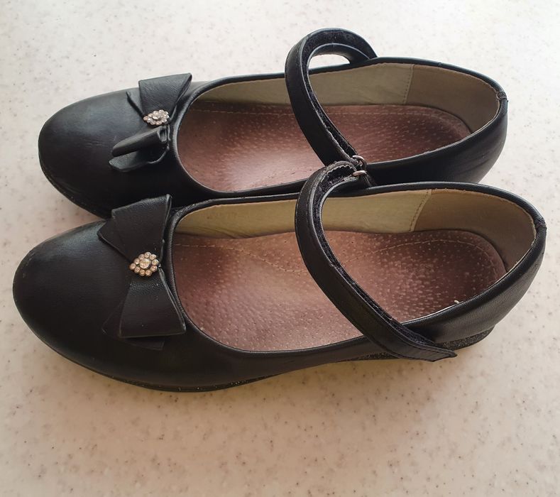 Туфли р..35 по стельке 22 см.