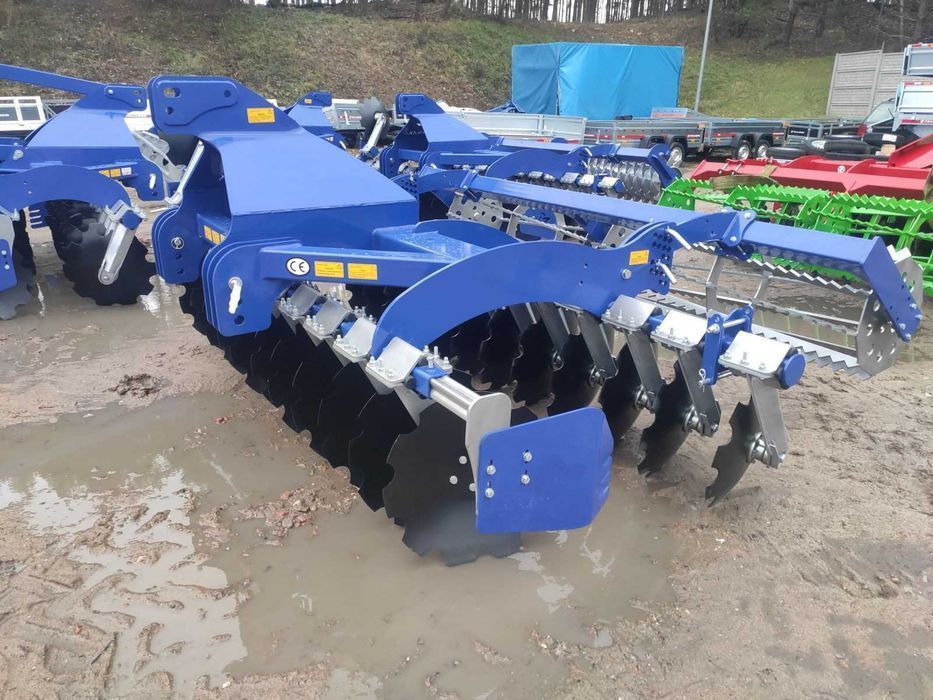 Brona talerzowa Agregat talerzowy 2,5m 2,7m 3,0m wał daszkowy rurowy