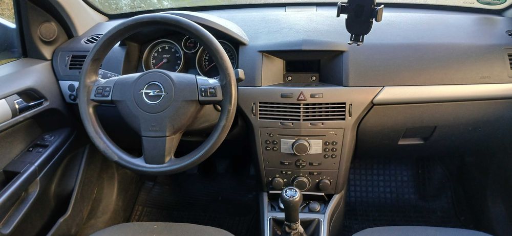 Opel Astra H 1.4  benz/gaz