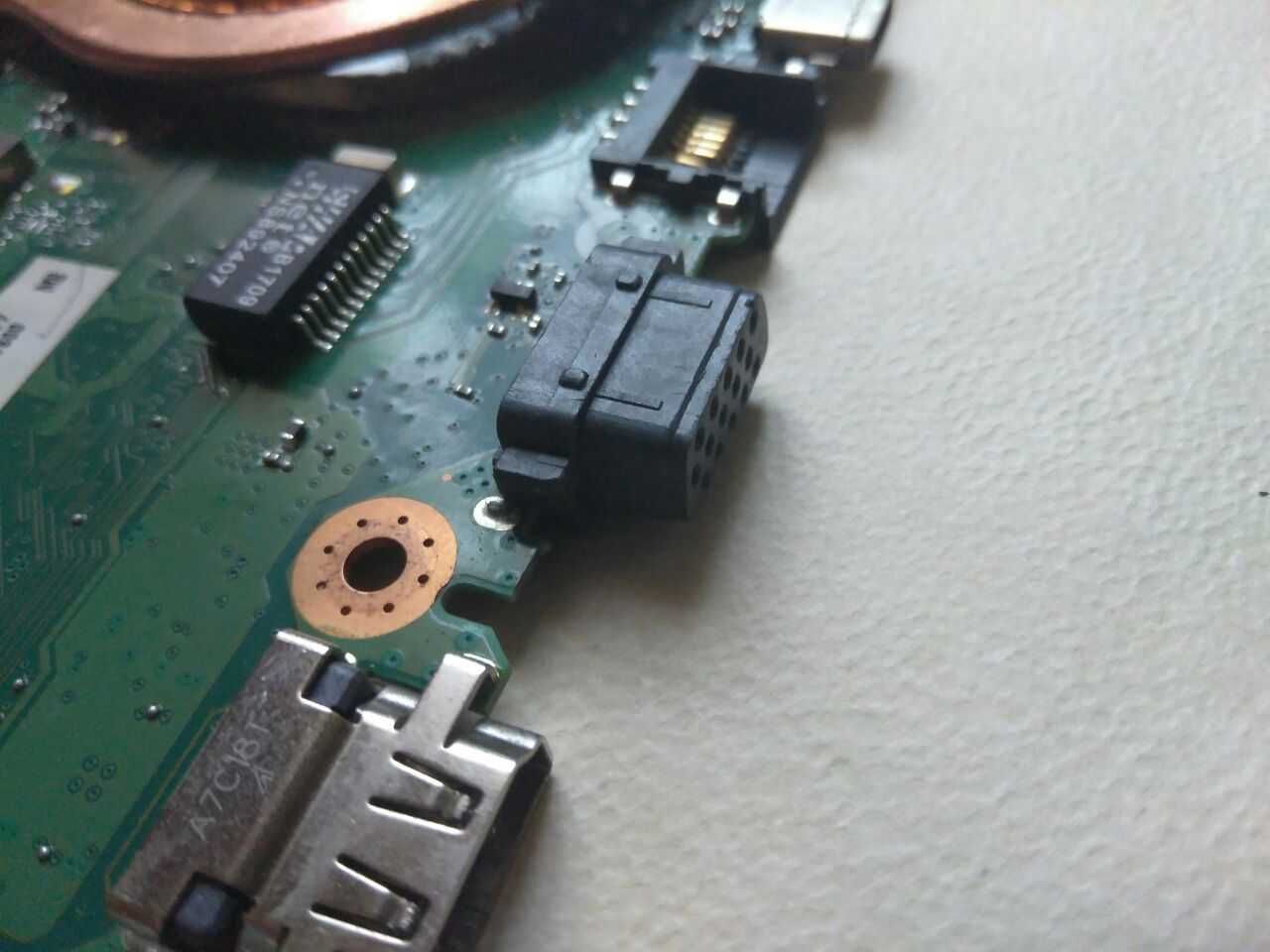 Материнская плата Acer Aspire E5-575G