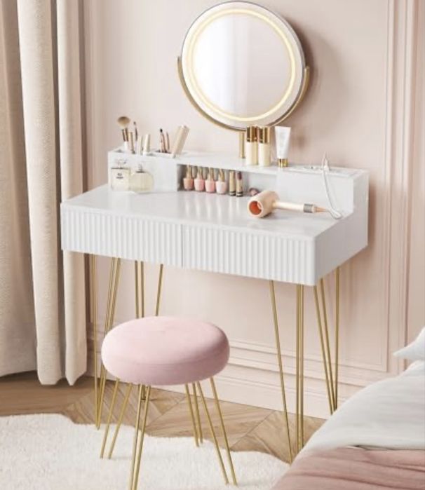 Penteadeira com espelho