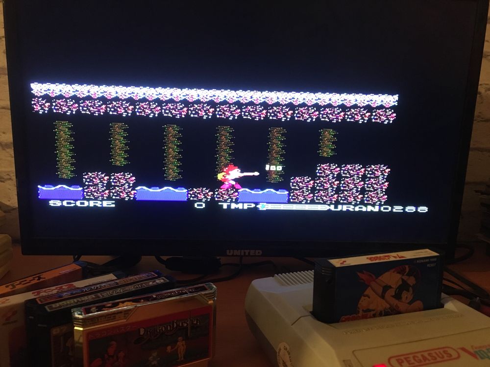 Pegasus gry Astro Boy. Oryginalna Famicom kolekcjoner