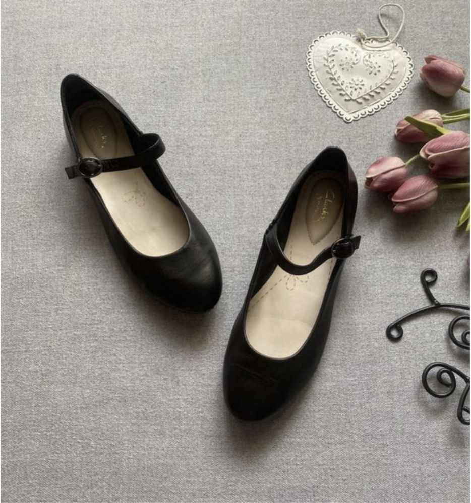 Балетки мері джейн шкіряні clarks