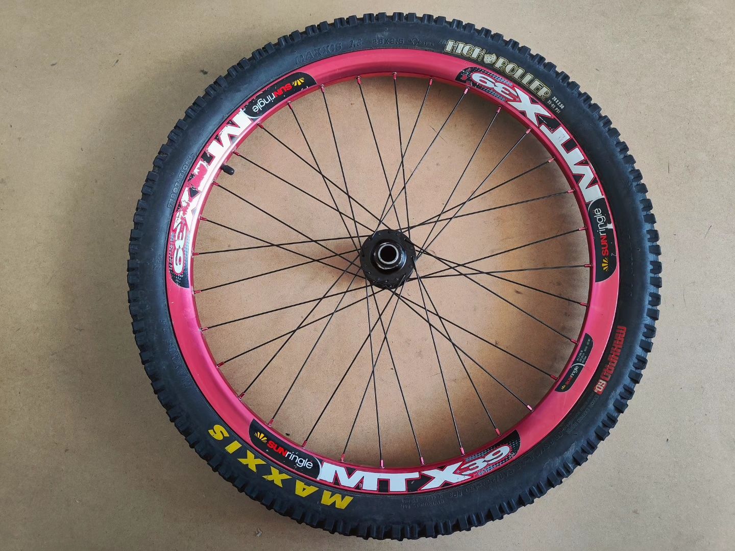 Sun Ringle MTX 39 / TATU bikes/Formula - вілсет downhill 20*110, 135*9
