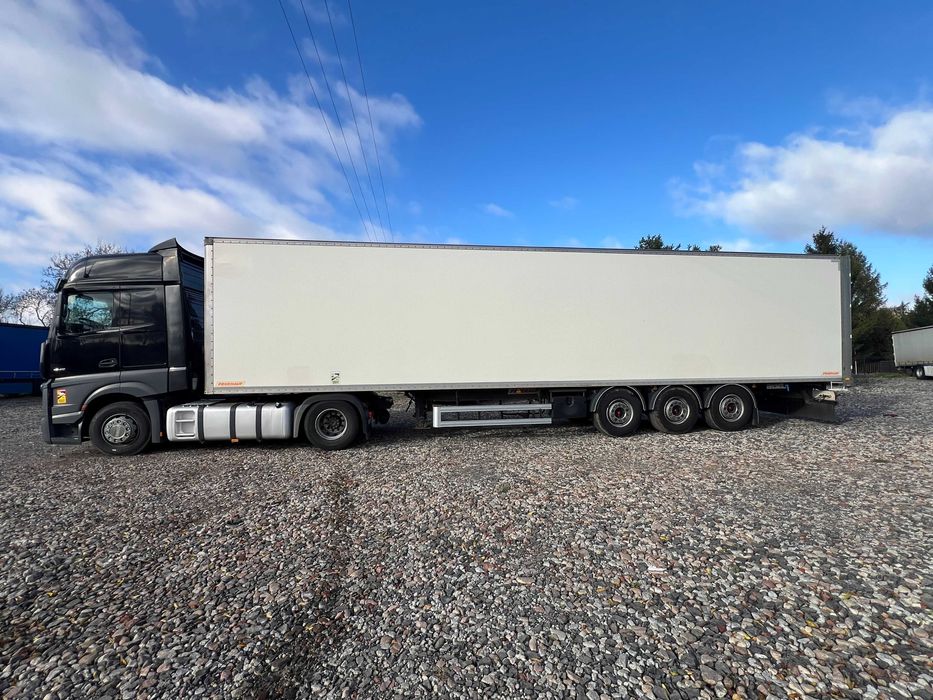 WYNAJEM NACZEP KOFFER * Kontener * IZOTERMA *sztywna zabudowa