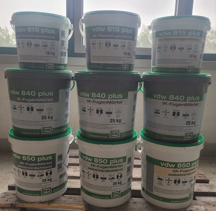 Fuga epoksydowa do kamienia naturalnego i kostki brukowej.