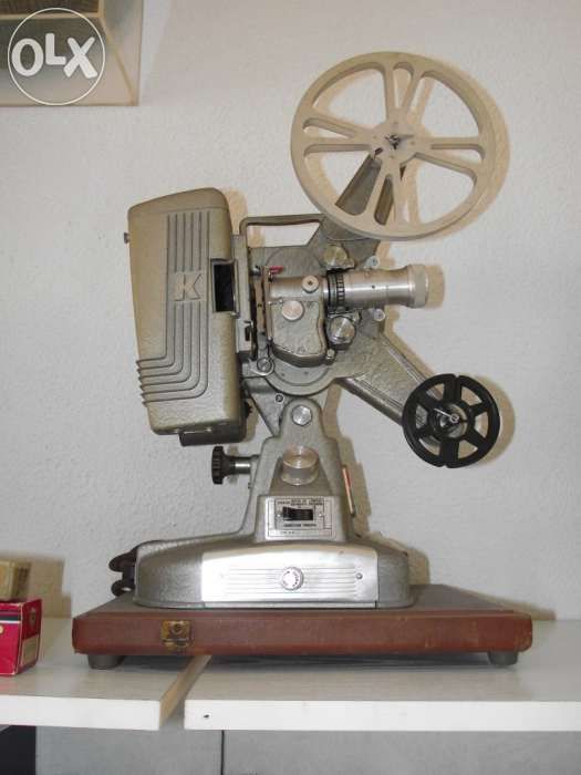 Conjunto de Máquina de projetar 8mm e visionadora anos 60