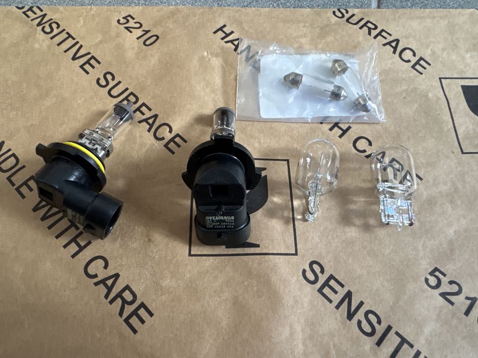 Лампа галогенова  vw т5 т6 12v 51w