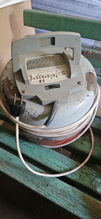 Пилосос Буран радянський