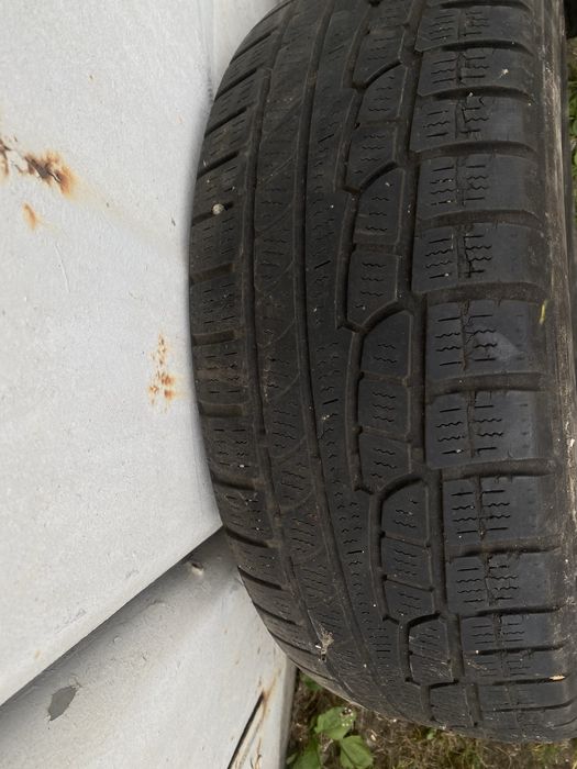 225 60 r17 nokian шини комплект резина покришка